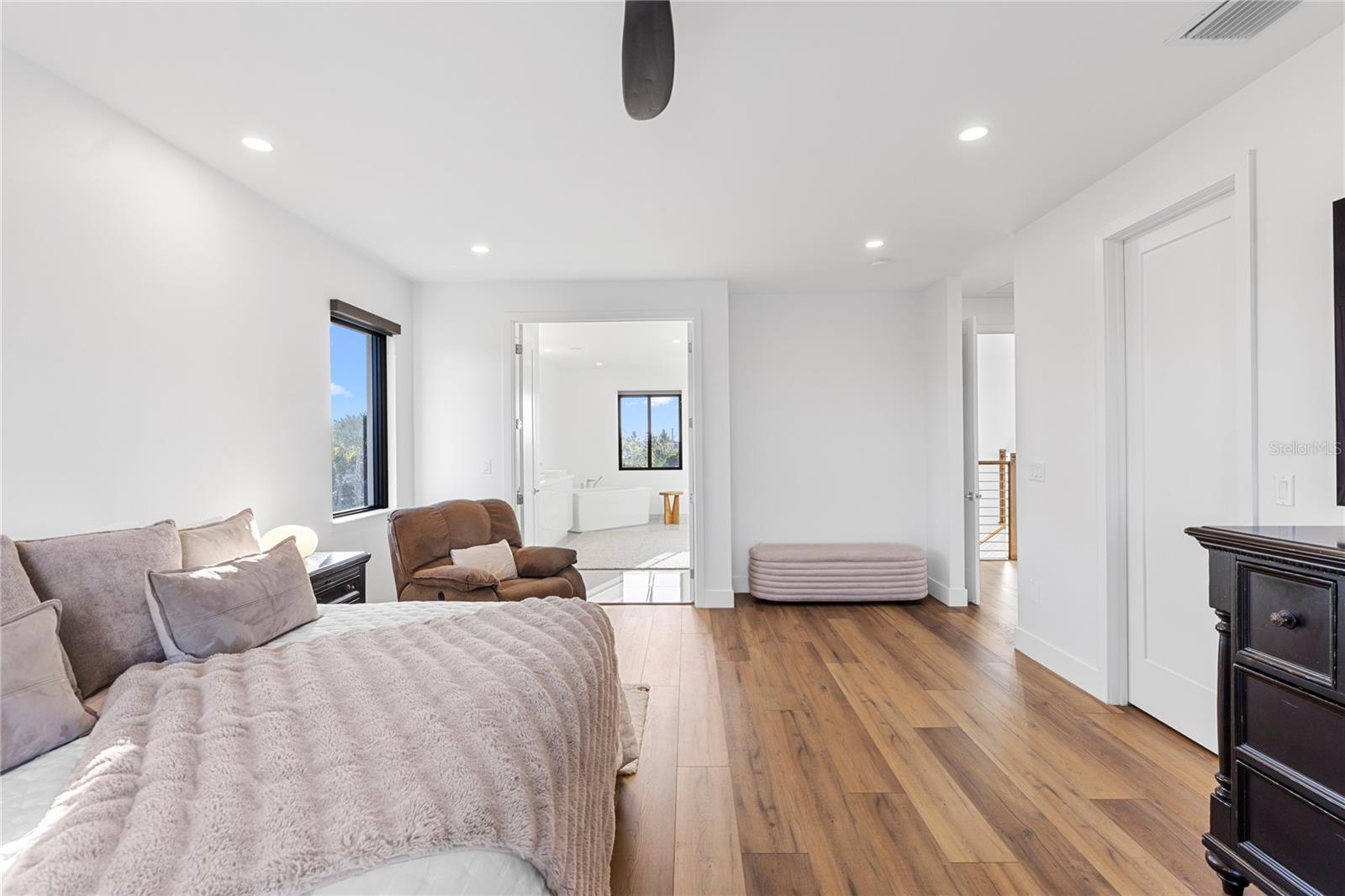 Image 74 of 91 For 4796 Sophia Drive