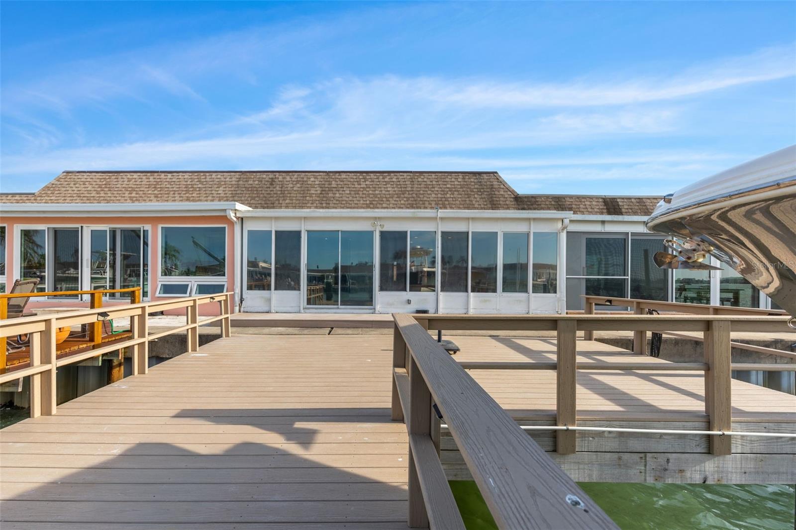 Listing photo id 44 for 651 Boca Ciega Point Boulevard S