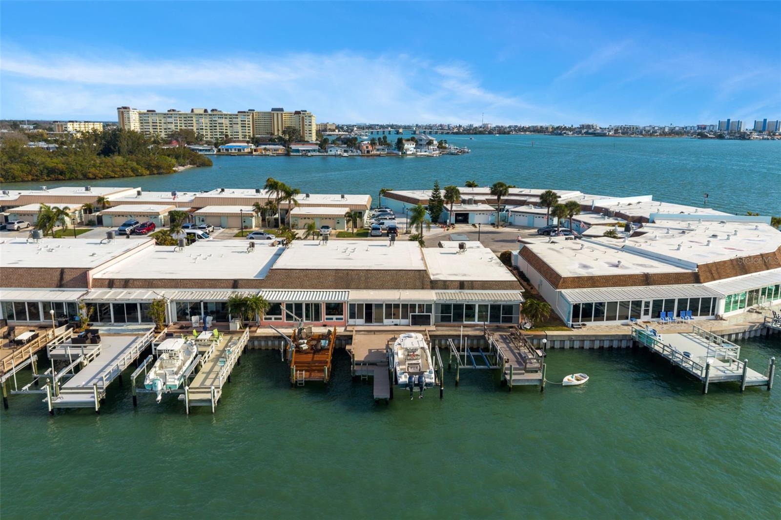 Listing photo id 50 for 651 Boca Ciega Point Boulevard S
