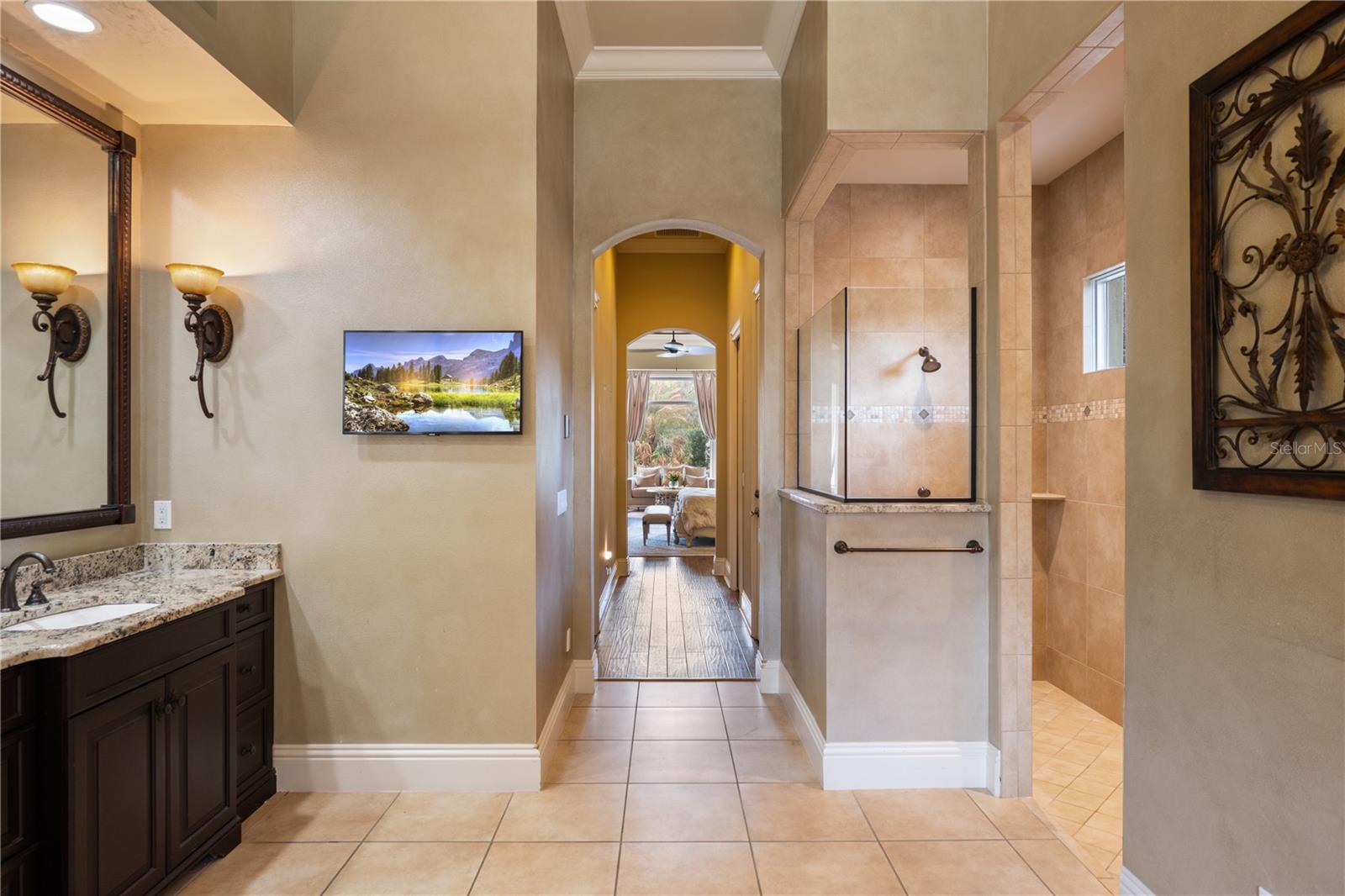 Image 16 of 52 For 9729 Lake Hugh Drive