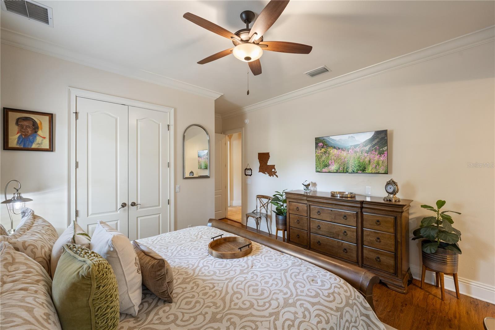 Image 20 of 52 For 9729 Lake Hugh Drive