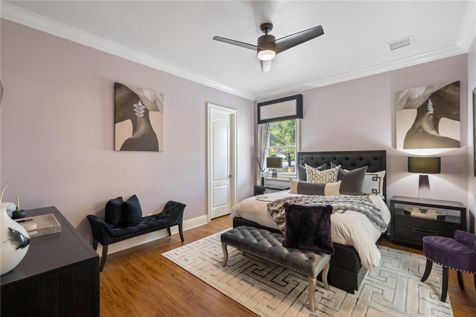 Image 24 of 52 For 9729 Lake Hugh Drive