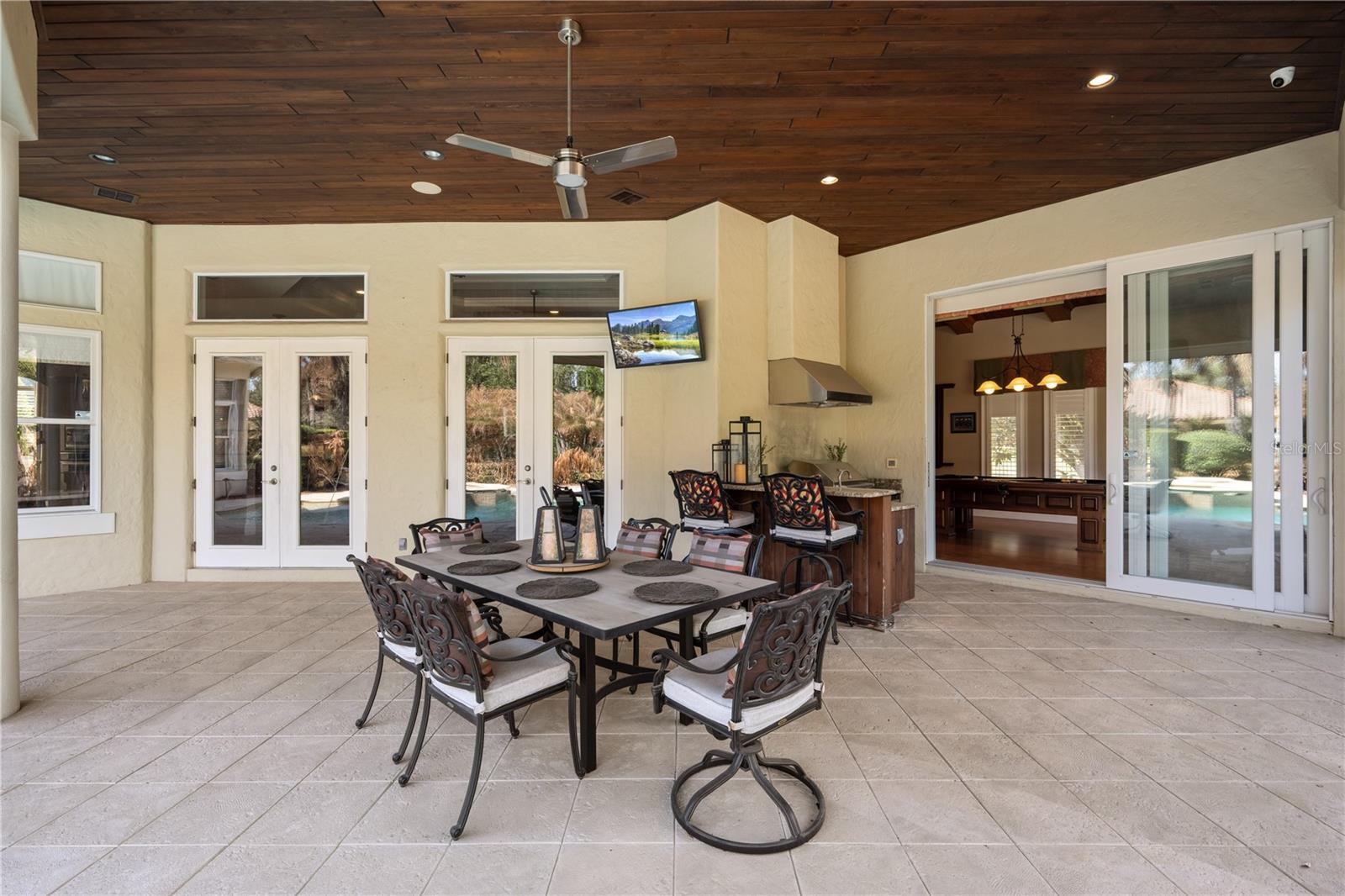 Image 32 of 52 For 9729 Lake Hugh Drive