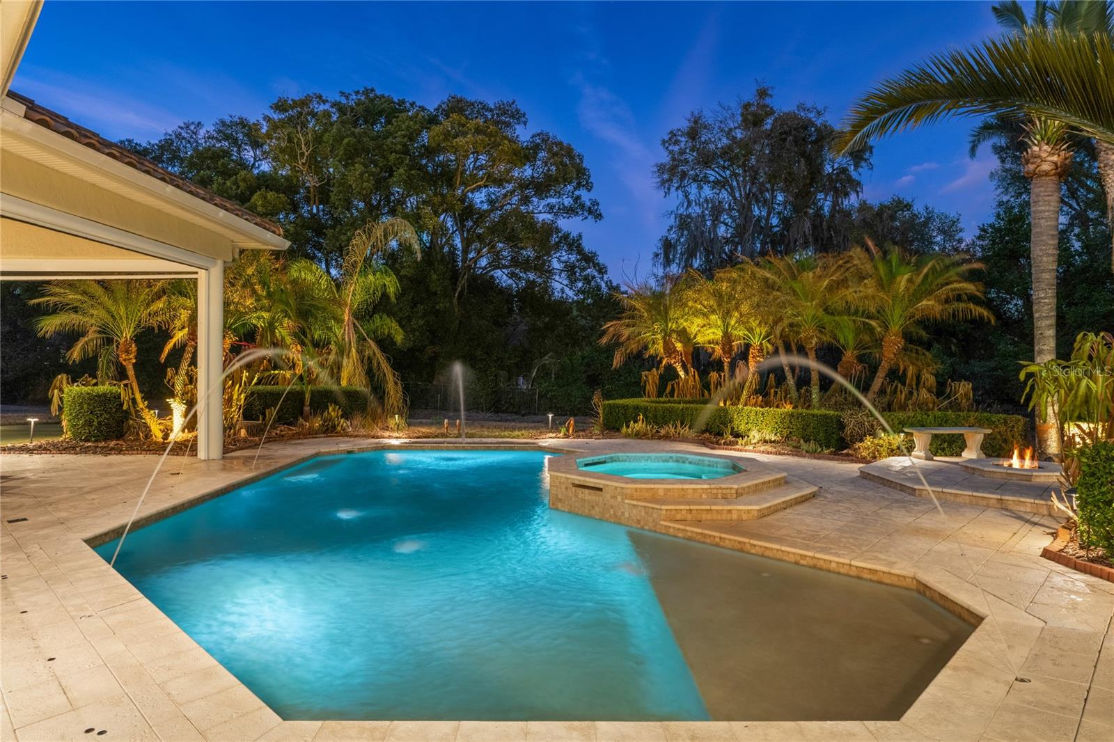 Image 35 of 52 For 9729 Lake Hugh Drive