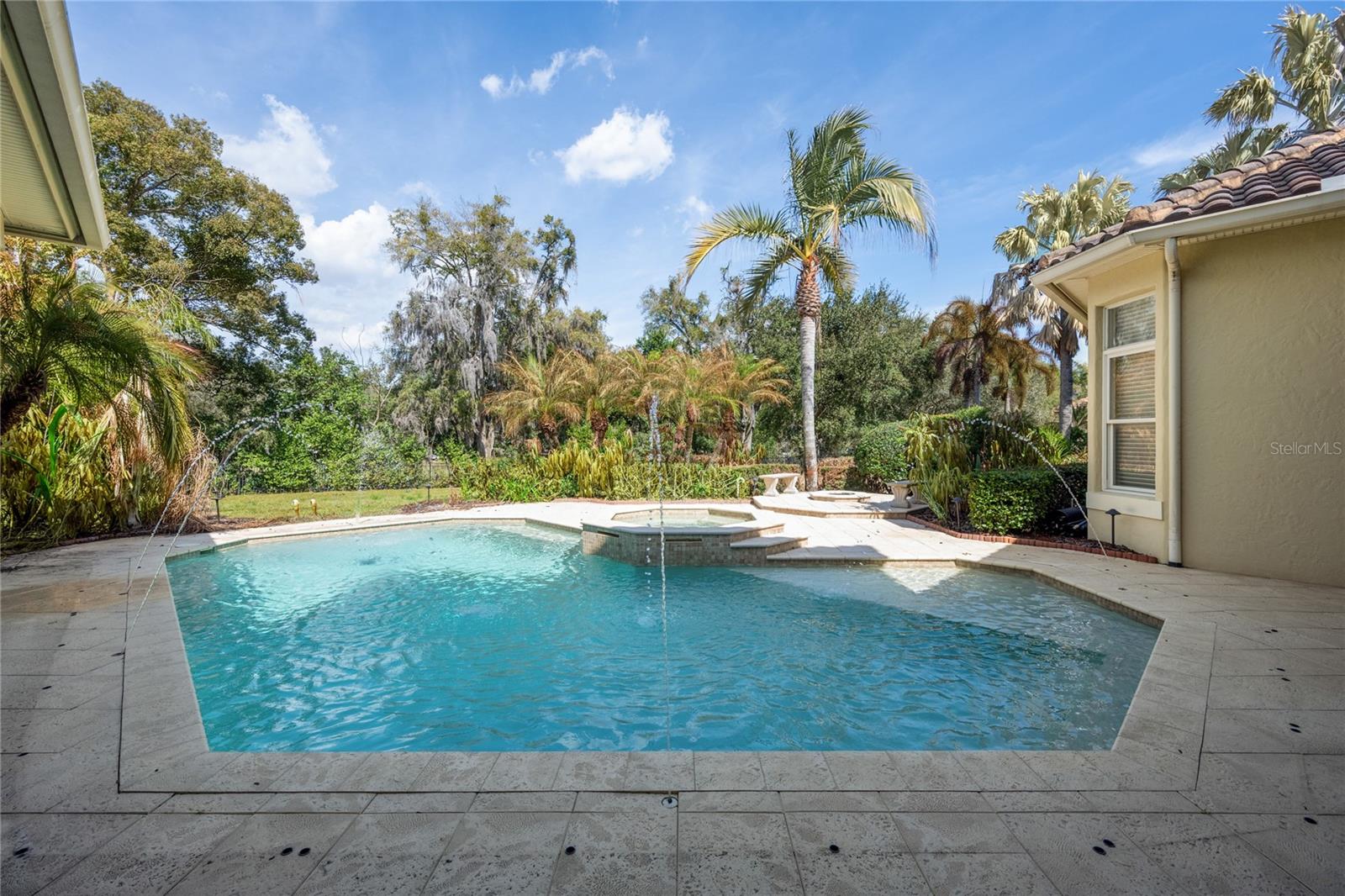 Image 40 of 52 For 9729 Lake Hugh Drive