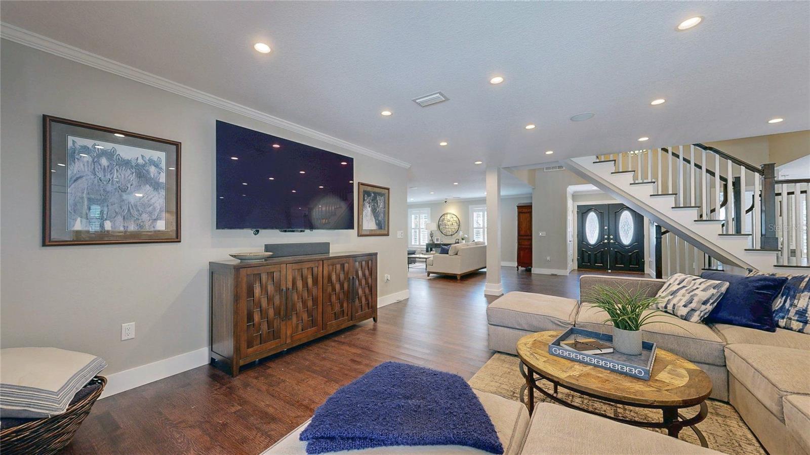 Image 11 of 98 For 1625 Down Lake Drive