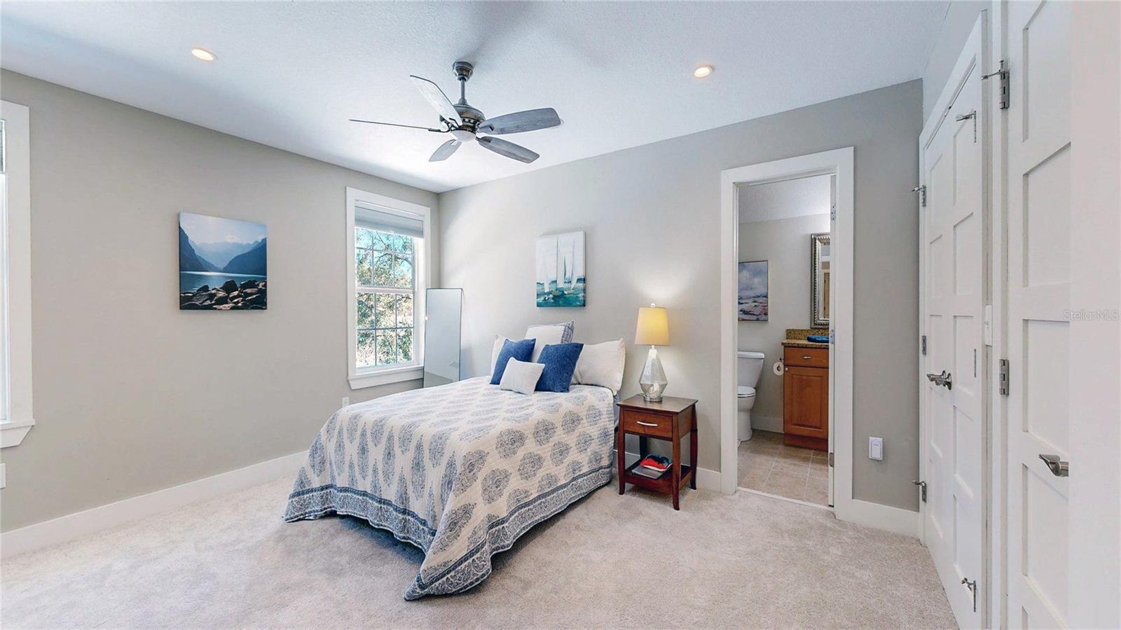 Image 20 of 98 For 1625 Down Lake Drive