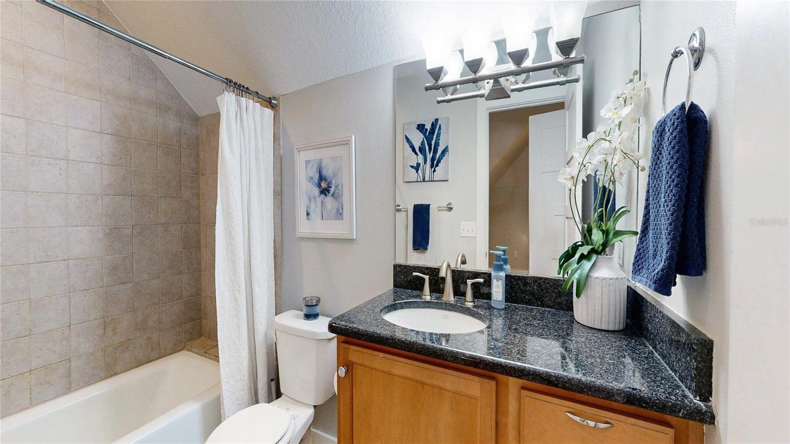 Image 24 of 98 For 1625 Down Lake Drive