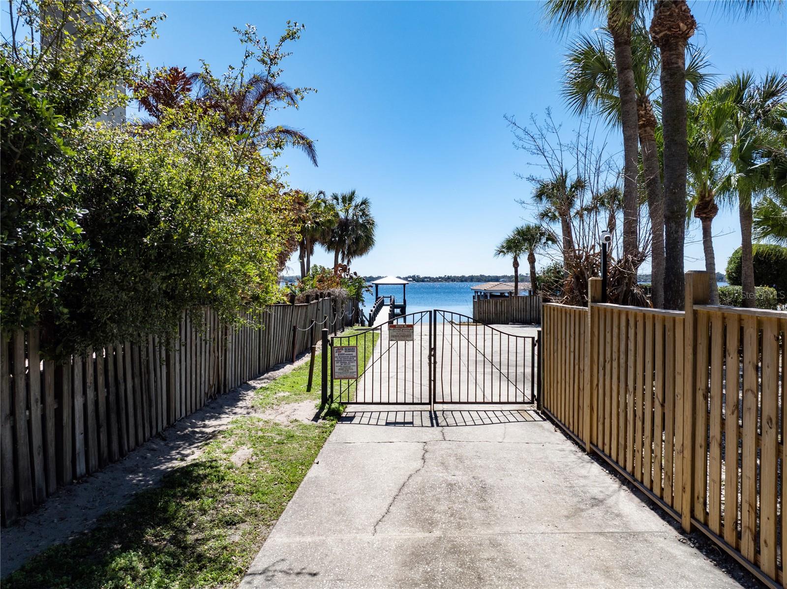 Image 30 of 98 For 1625 Down Lake Drive