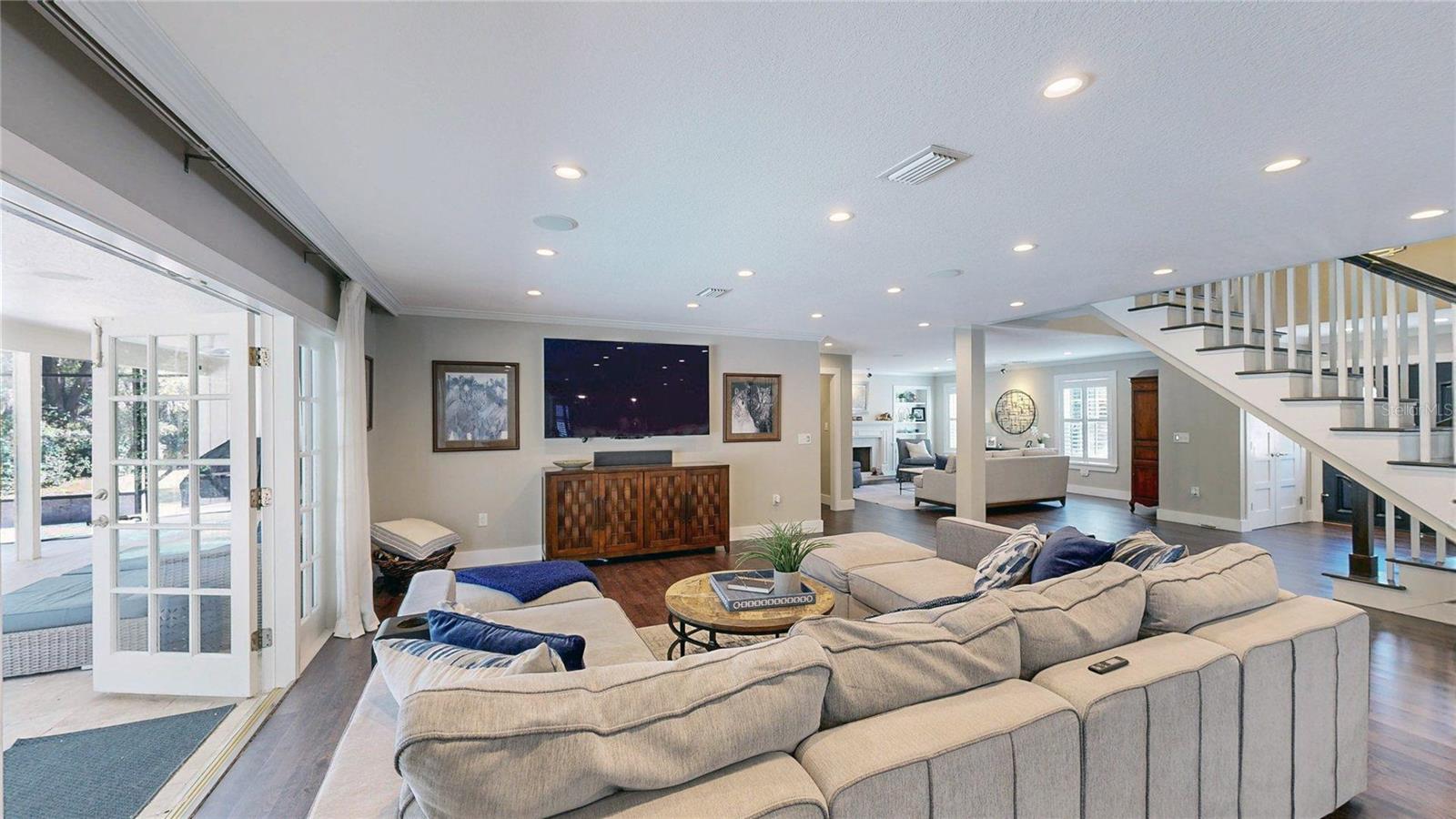 Image 36 of 98 For 1625 Down Lake Drive