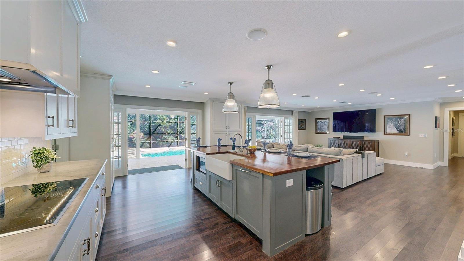 Image 44 of 98 For 1625 Down Lake Drive