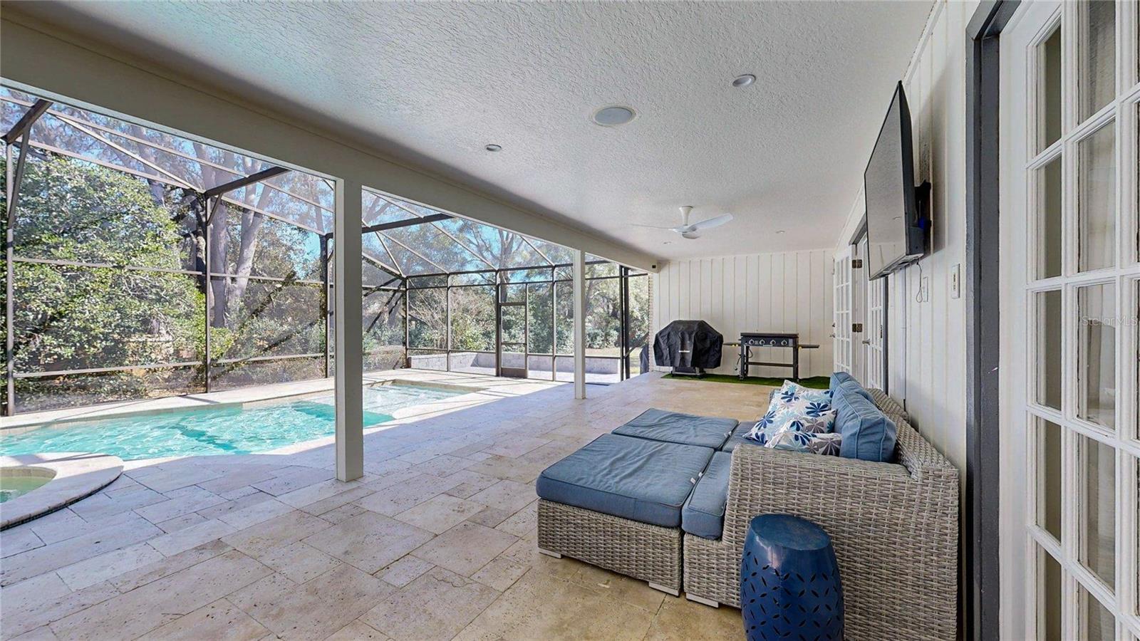 Image 61 of 98 For 1625 Down Lake Drive