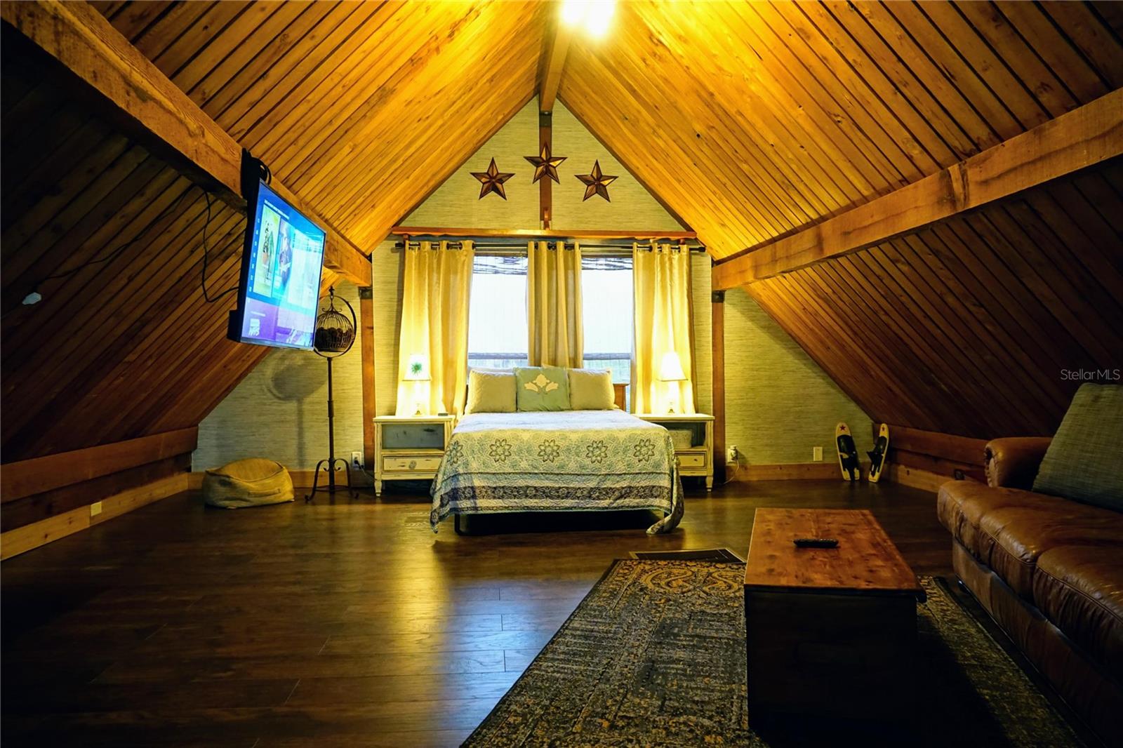 Image 25 of 46 For 6880 Channel Drive