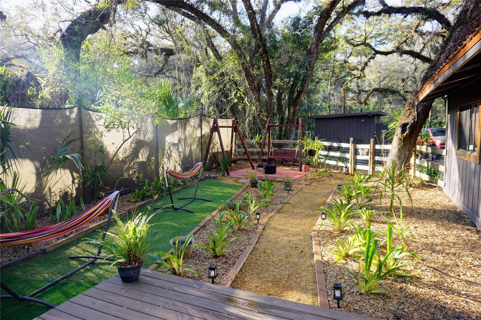 Image 7 of 46 For 6880 Channel Drive