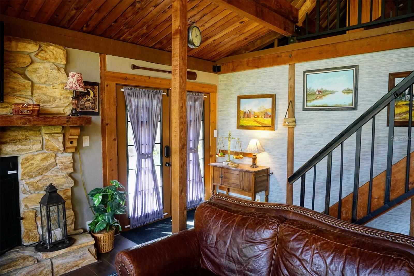 Image 9 of 46 For 6880 Channel Drive