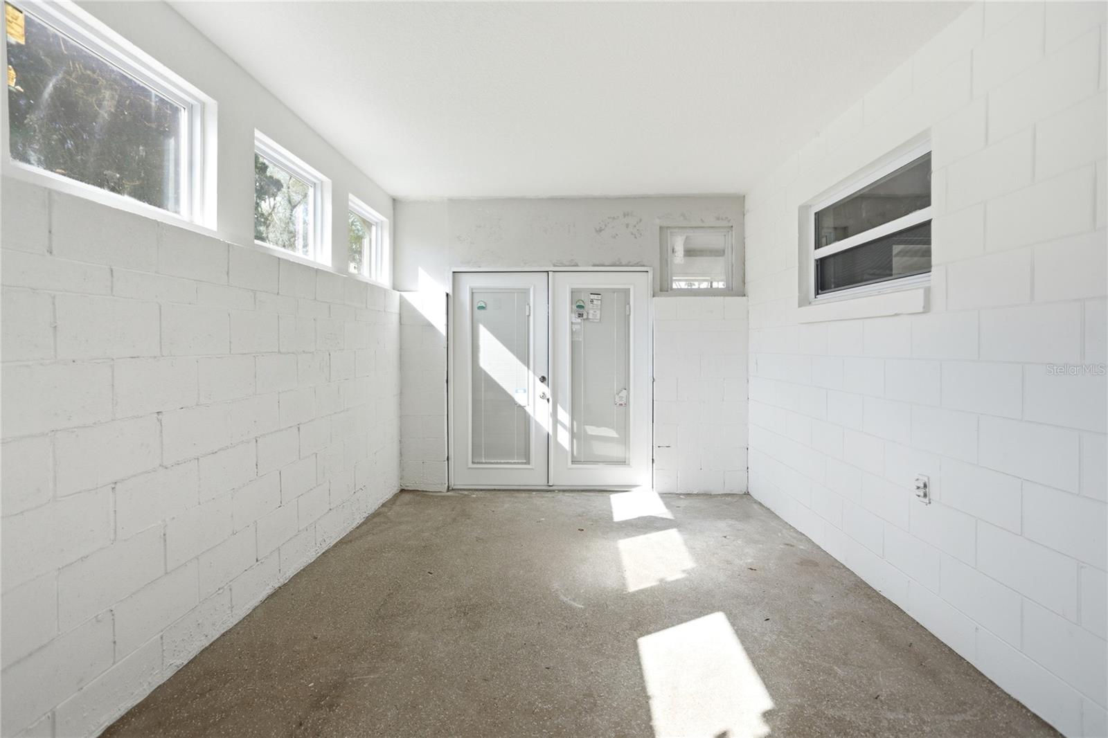 Image 16 of 20 For 6328 Pecos Court