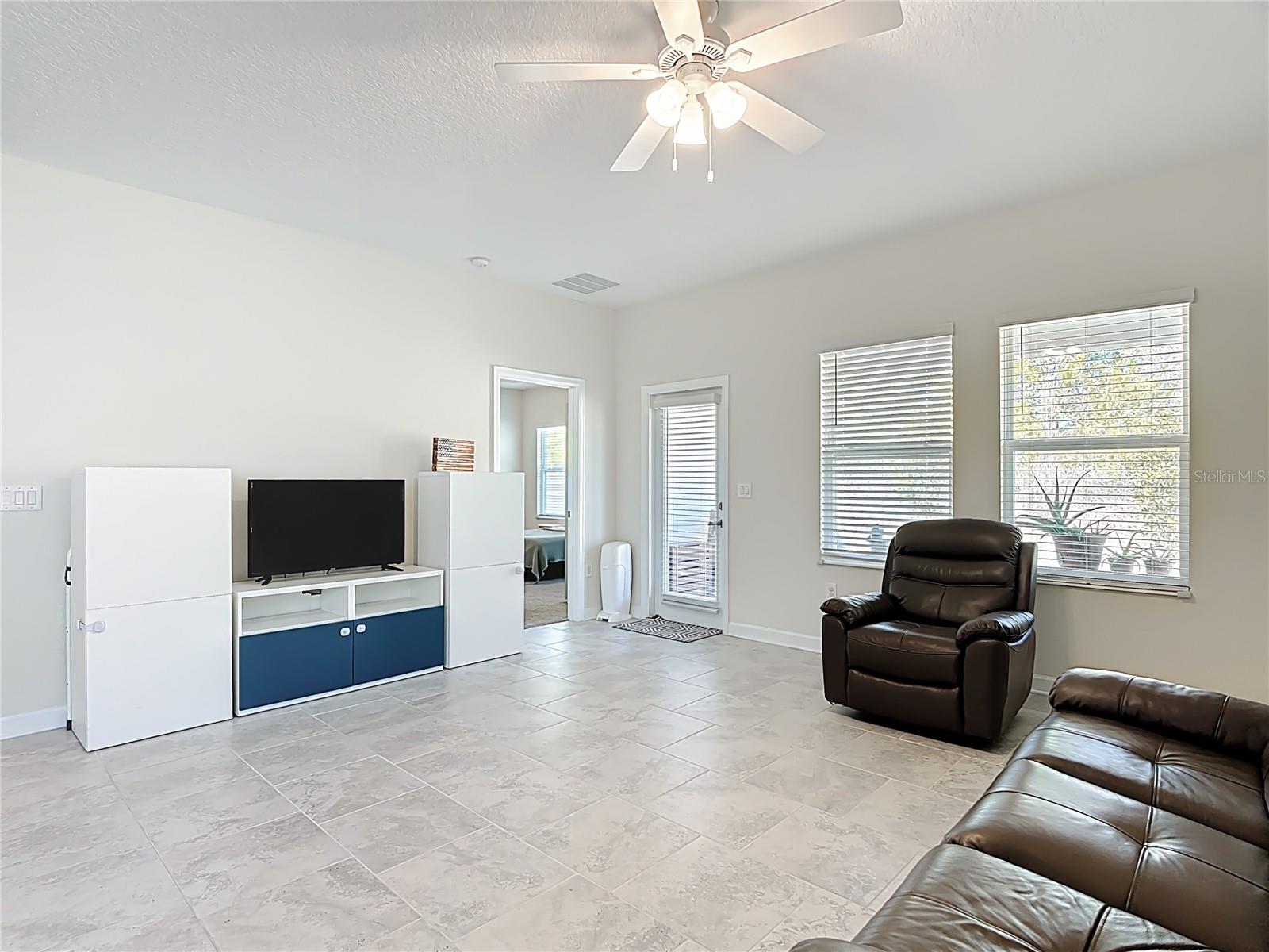 Image 12 of 41 For 4439 Seven Canyons Drive