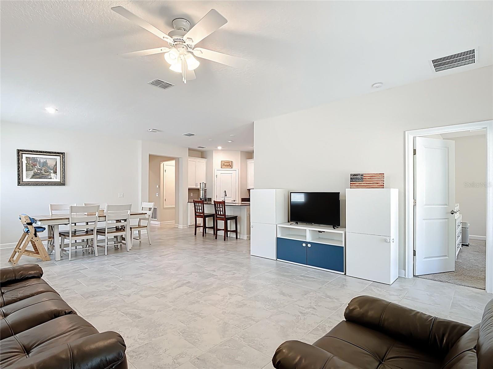 Image 14 of 41 For 4439 Seven Canyons Drive