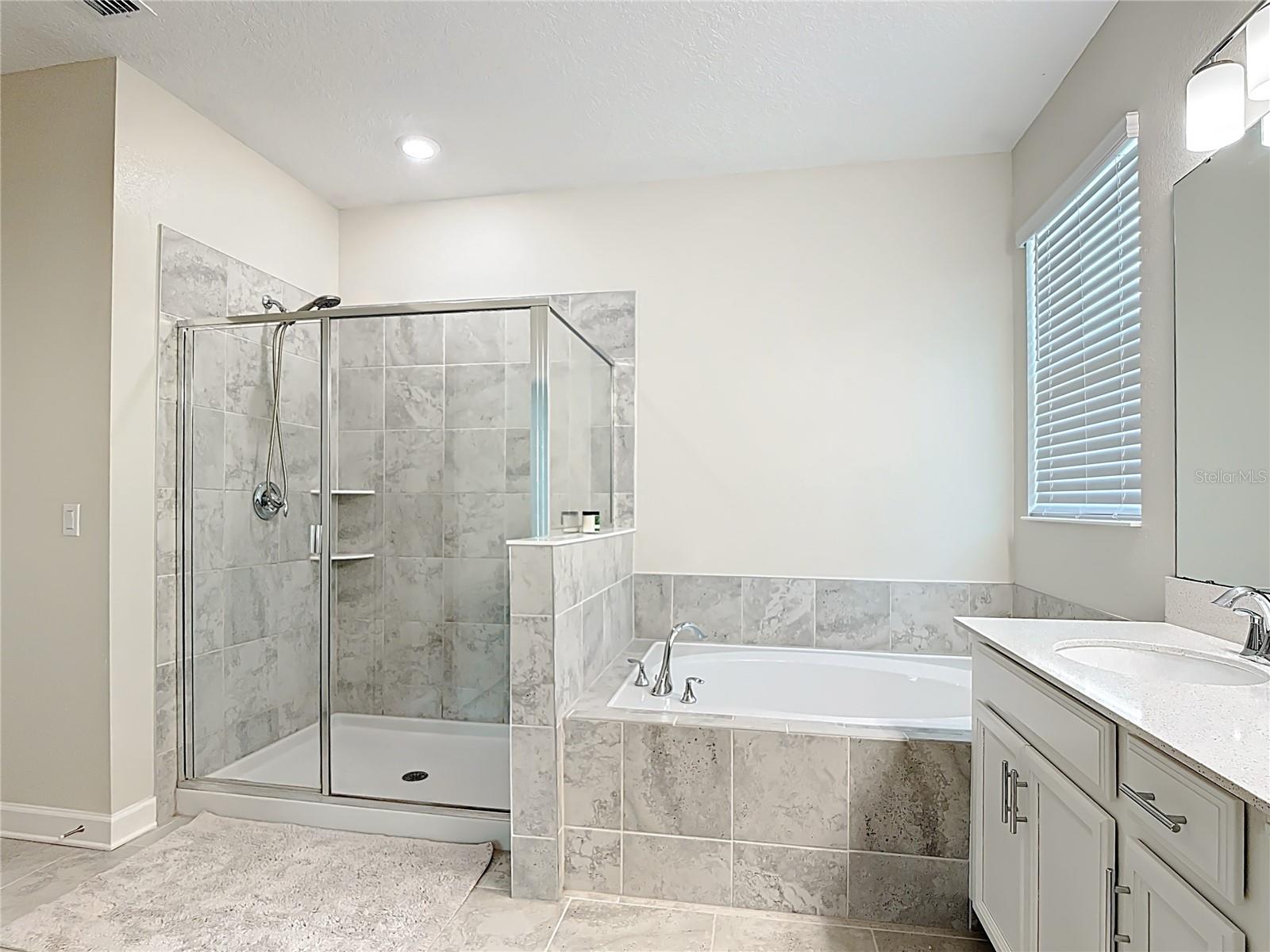 Image 18 of 41 For 4439 Seven Canyons Drive