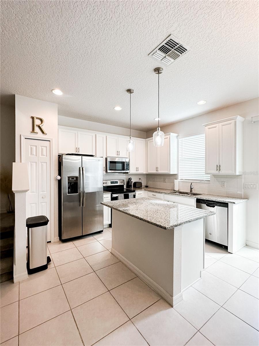 Image 2 of 23 For Address Not Provided