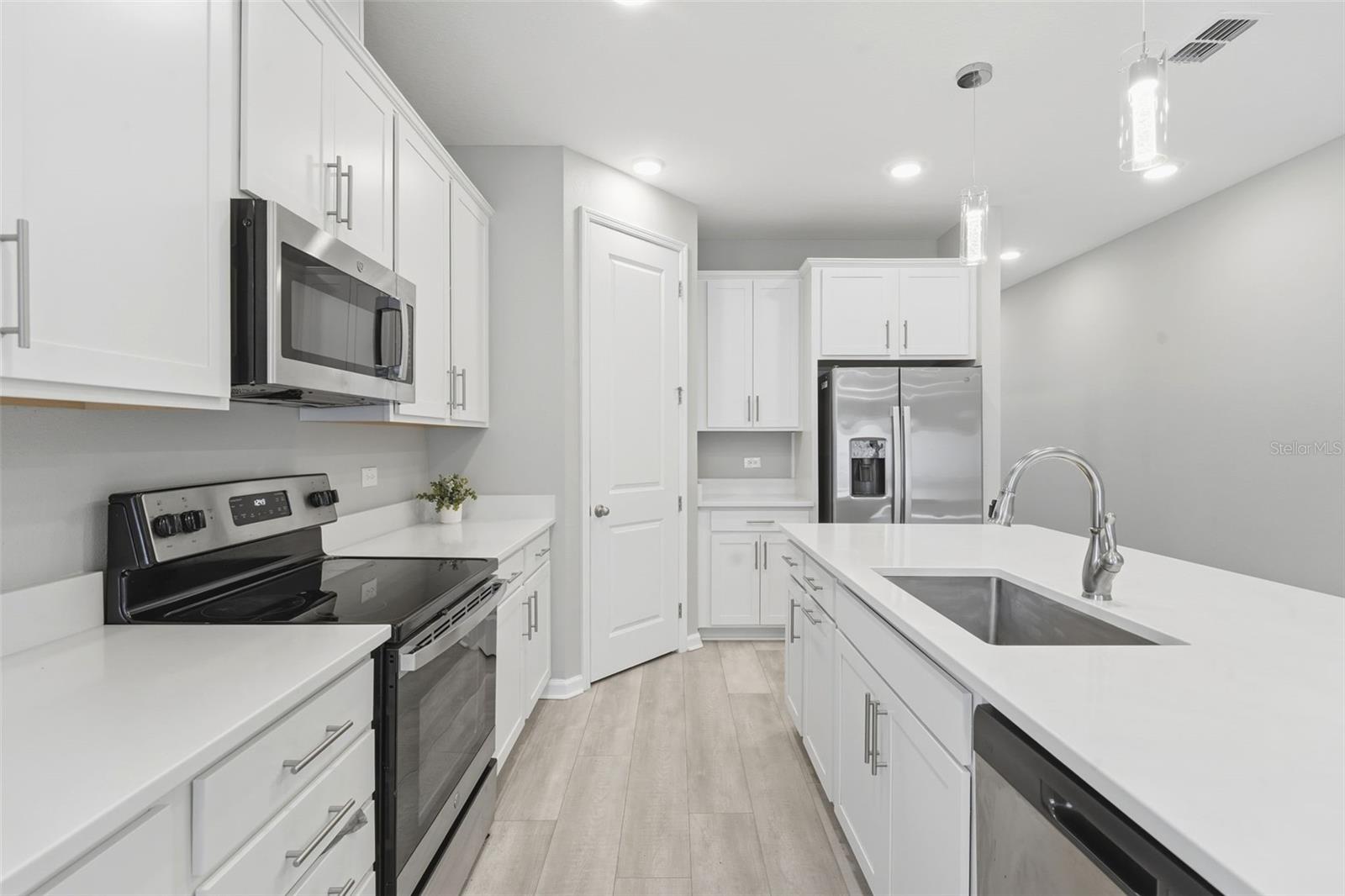 Image 11 of 27 For 10361 Church Hammock Road