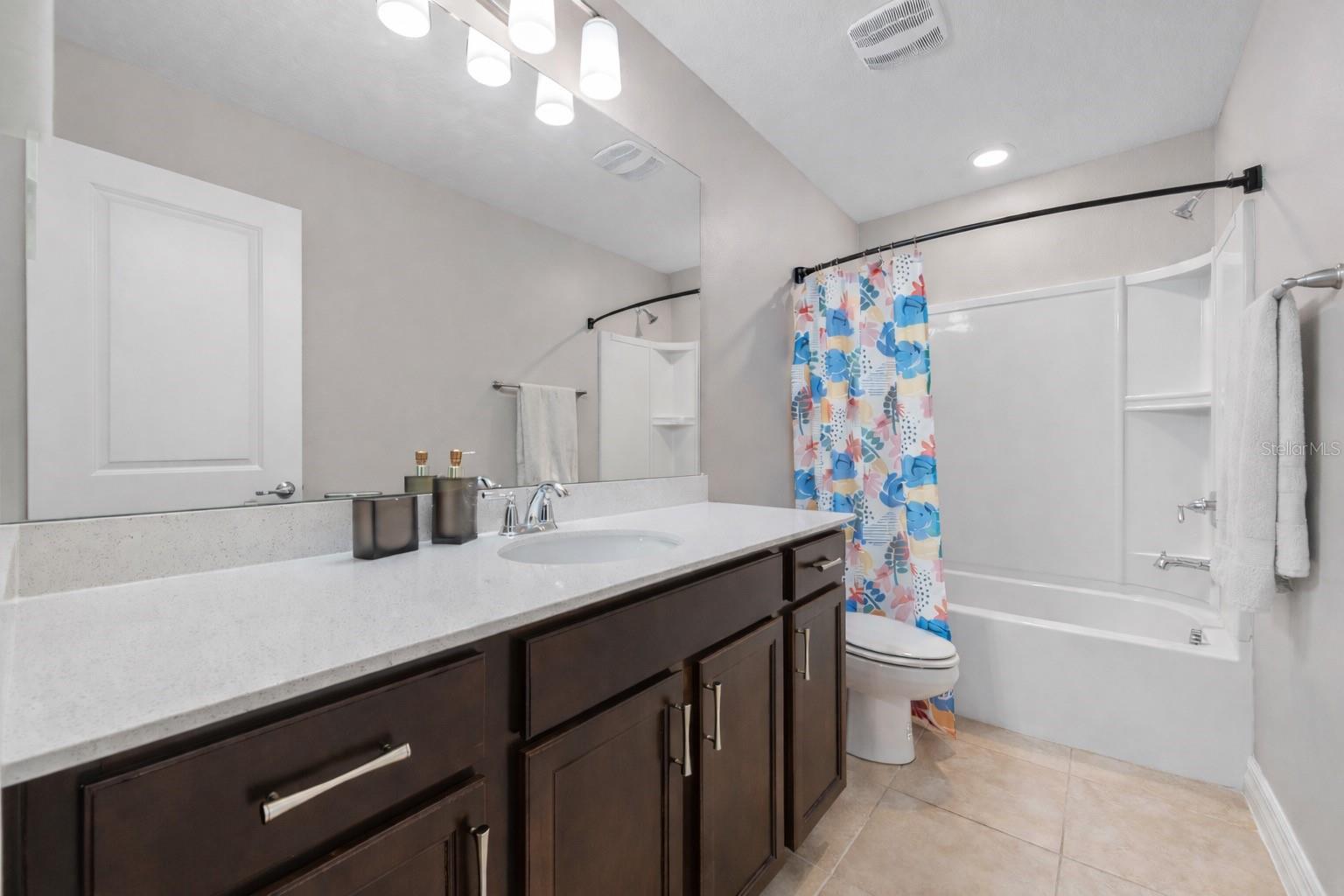 Image 17 of 34 For 4316 Foggy Oak Lane