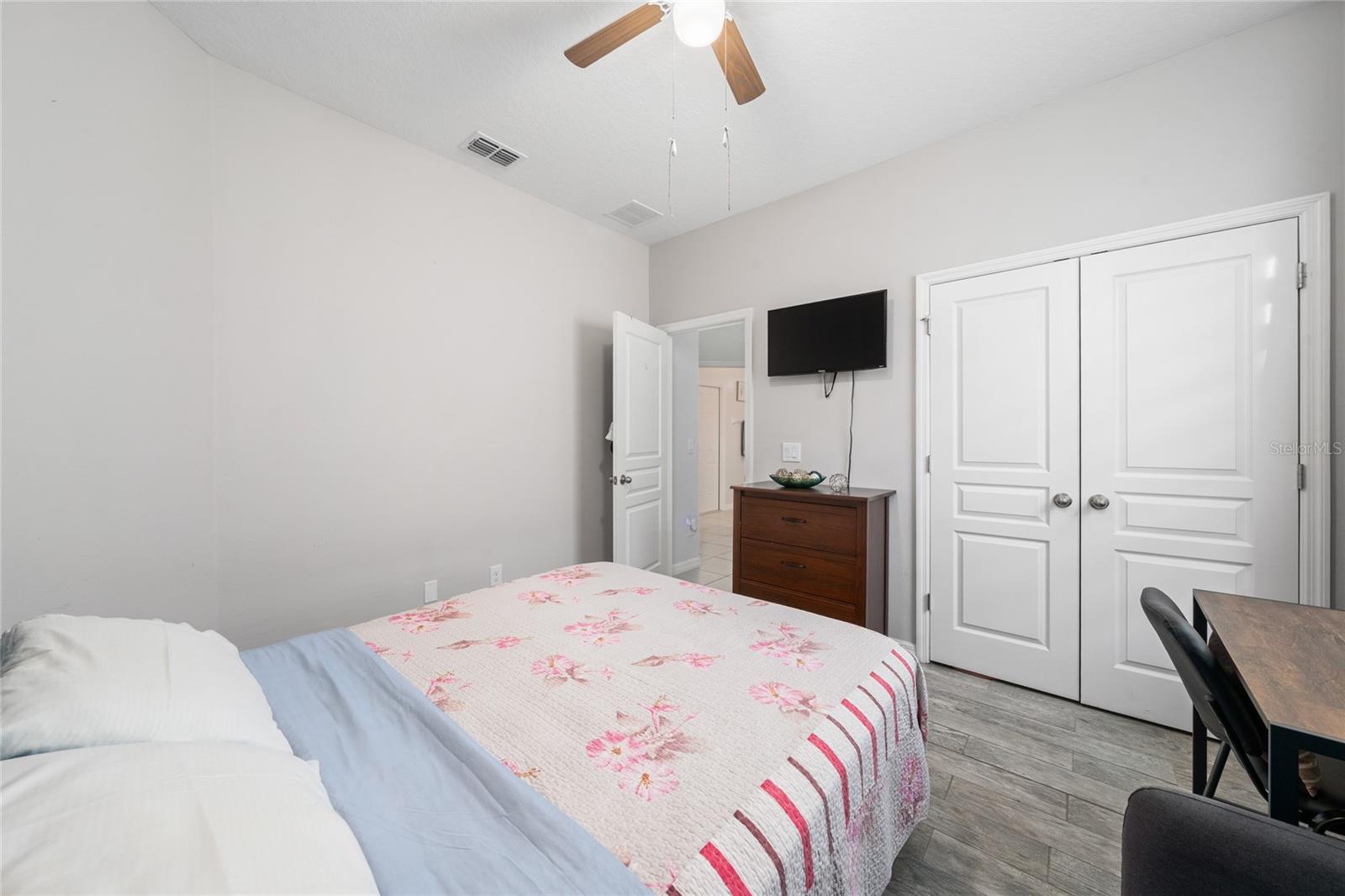 Image 16 of 41 For 5396 Carrara Court