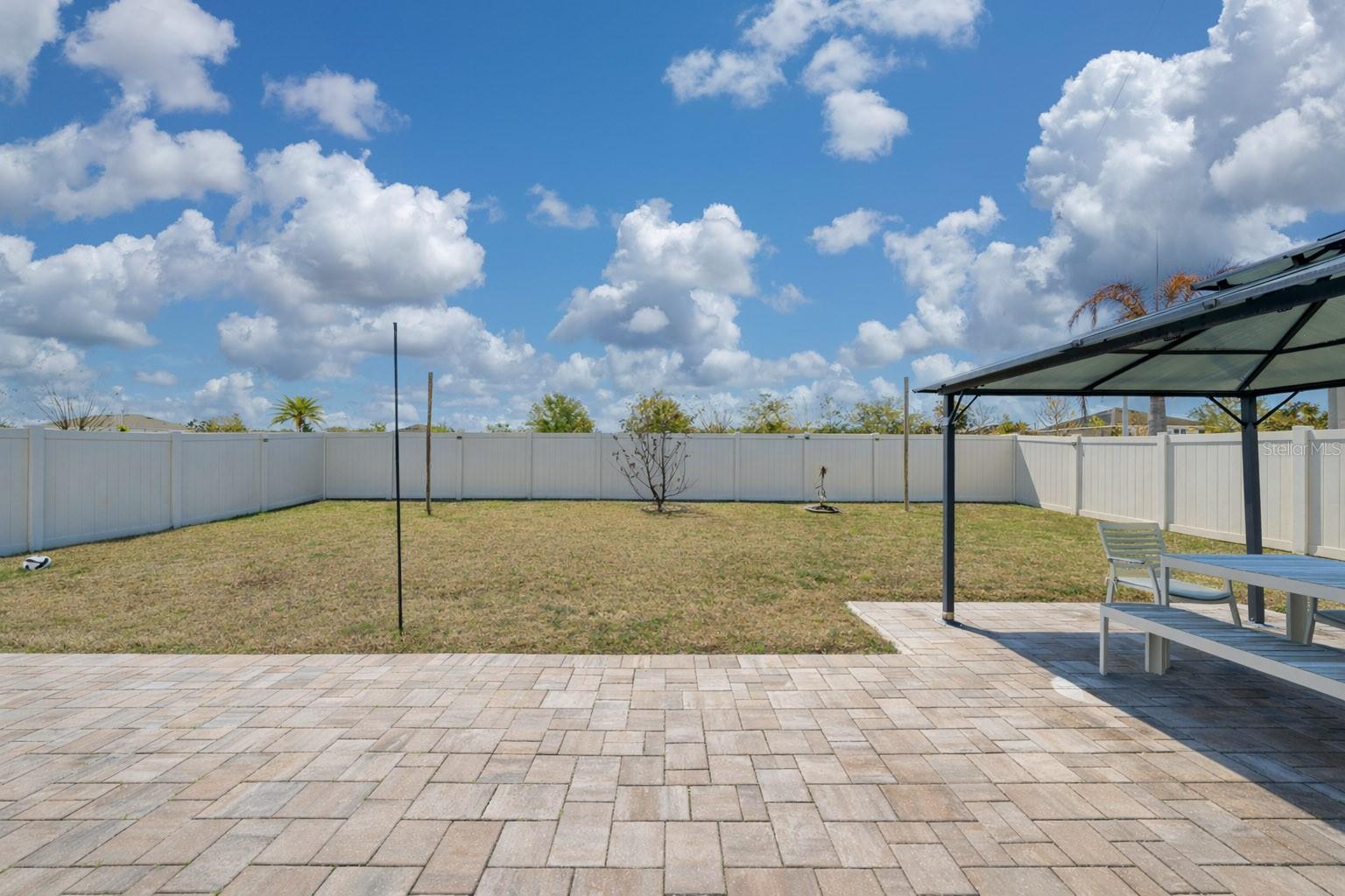 Image 27 of 41 For 5396 Carrara Court