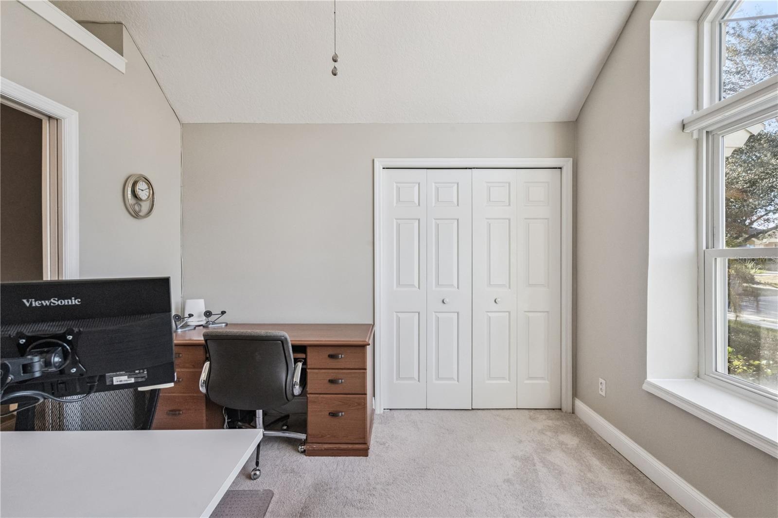 Image 25 of 61 For 1566 Carrington Avenue