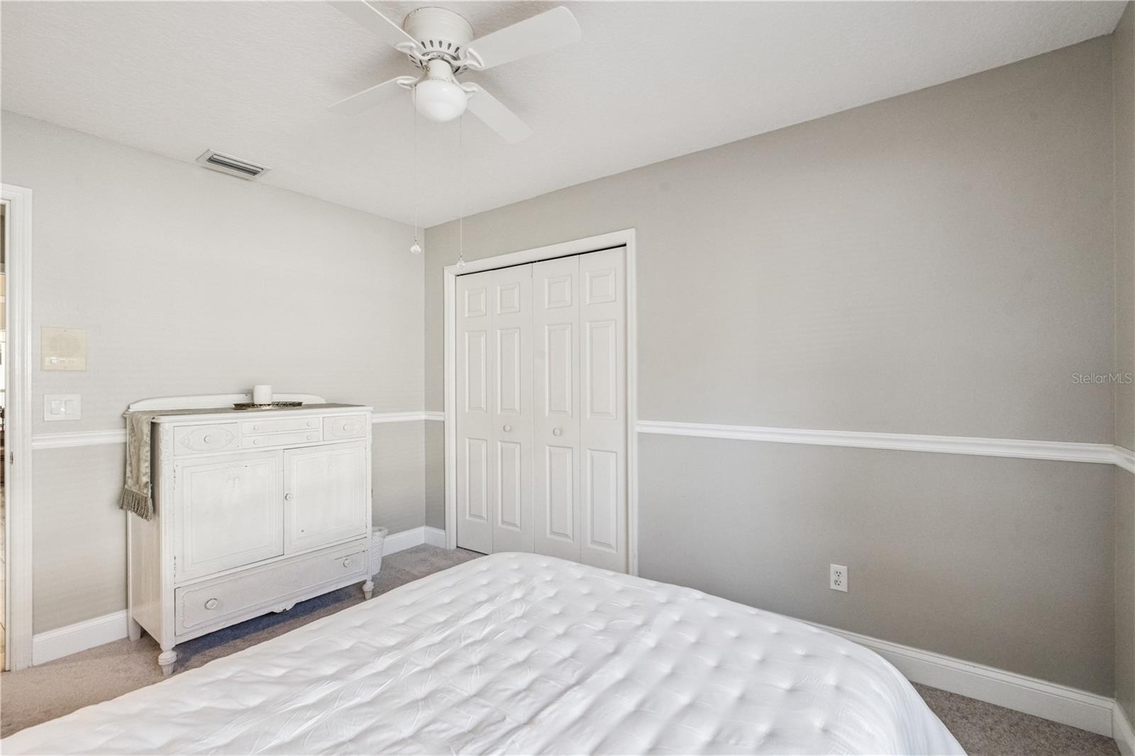 Image 31 of 61 For 1566 Carrington Avenue