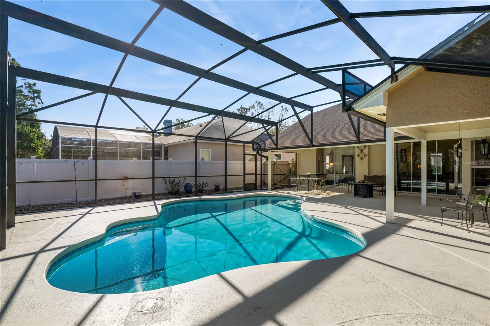 Image 35 of 61 For 1566 Carrington Avenue