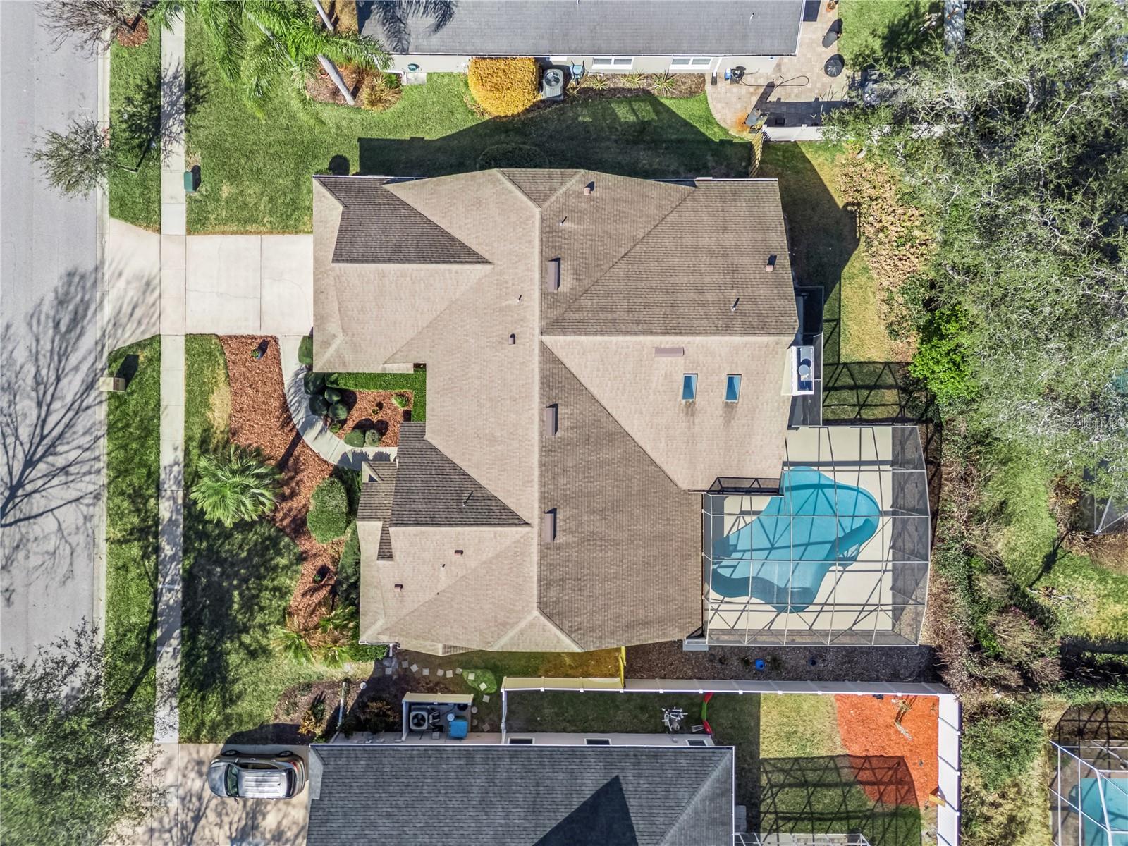 Image 36 of 61 For 1566 Carrington Avenue