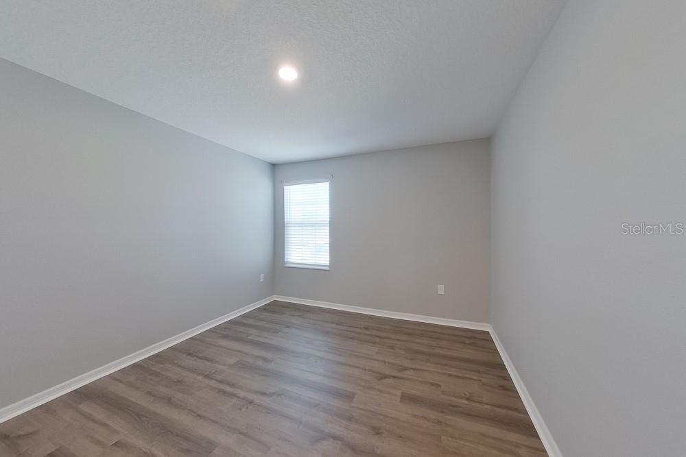 Image 20 of 26 For 8460 Indian Laurel Lane