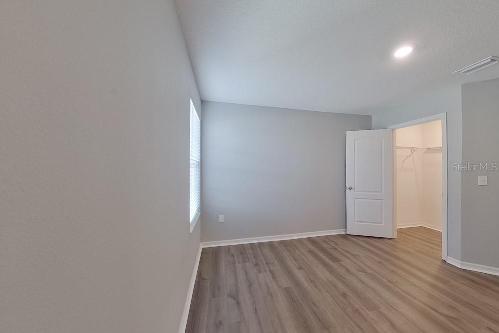 Image 21 of 26 For 8460 Indian Laurel Lane