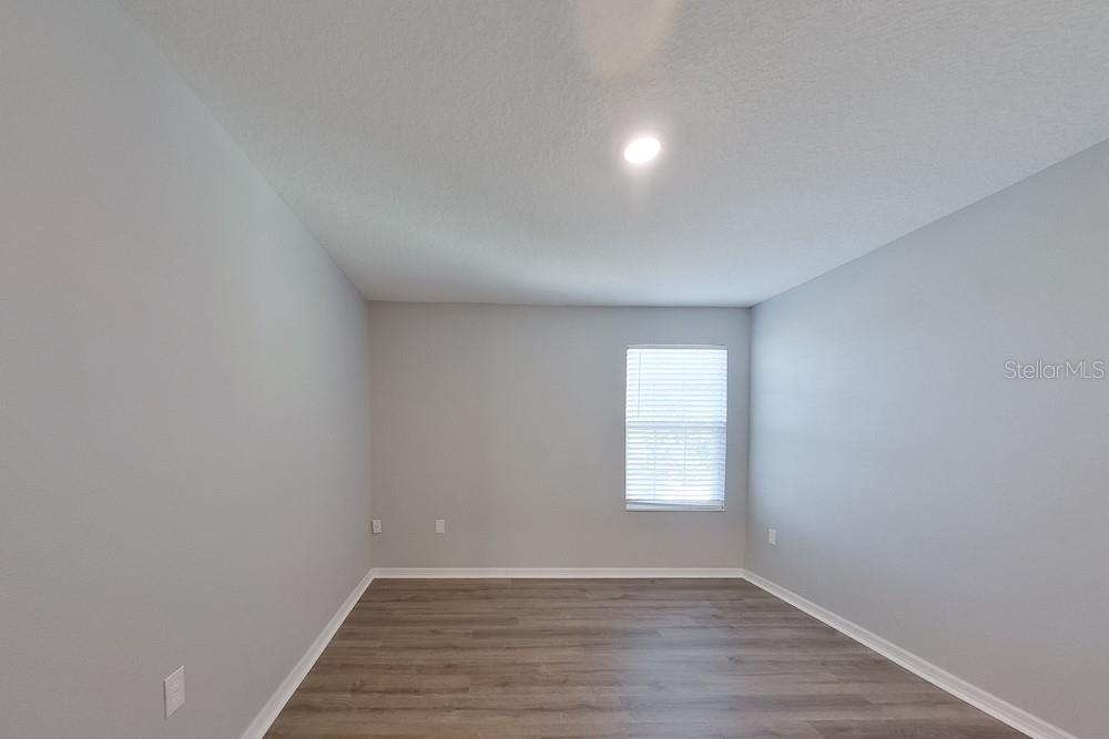 Image 22 of 26 For 8460 Indian Laurel Lane