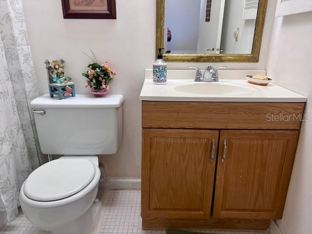 Image 20 of 29 For 370 Windmeadows Street 370