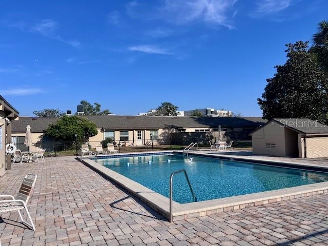 Image 26 of 29 For 370 Windmeadows Street 370