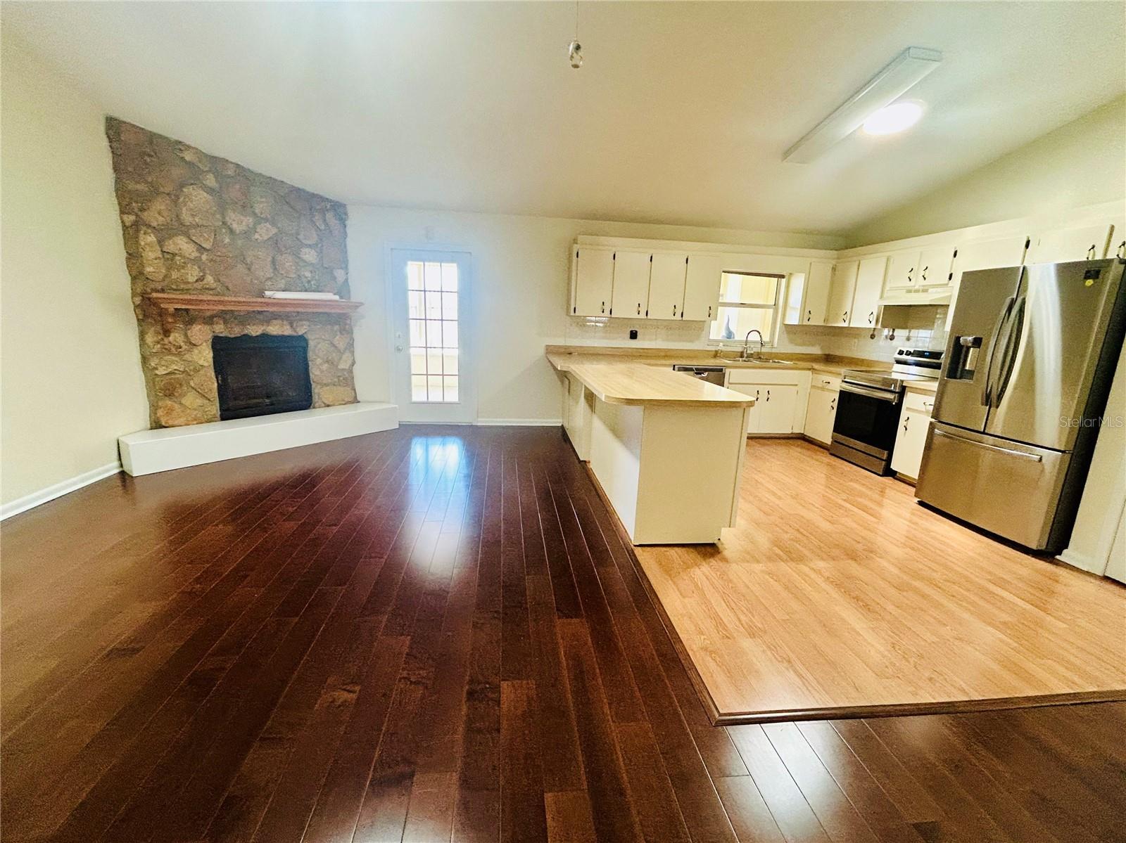Image 8 of 52 For 3943 Lehman Court