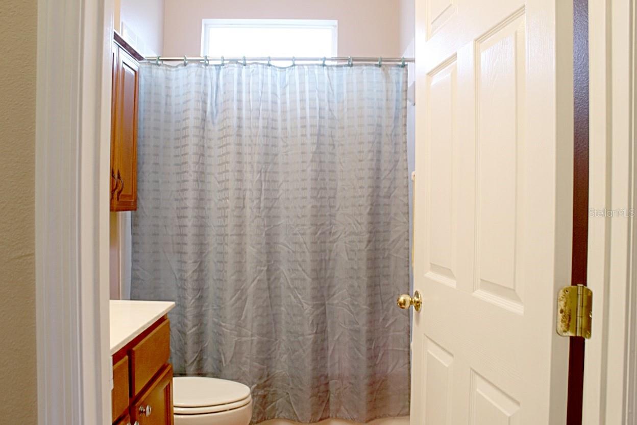 Image 18 of 26 For 109 Avenham Drive