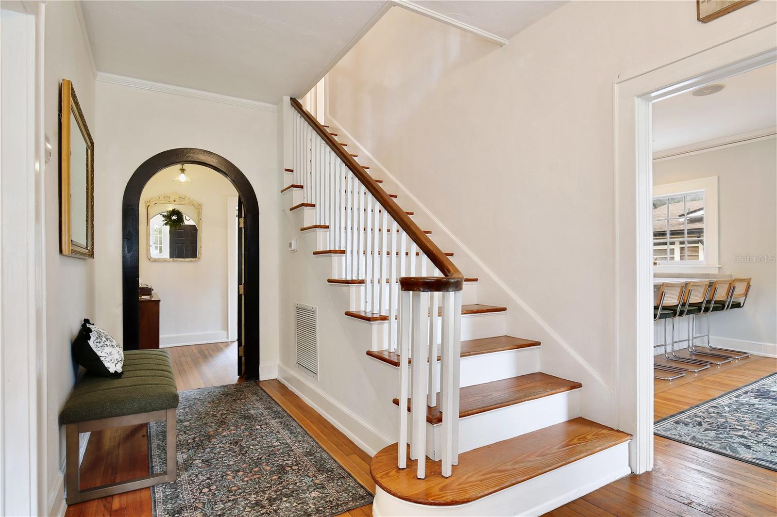 Image 3 of 60 For 918 Palmetto Avenue