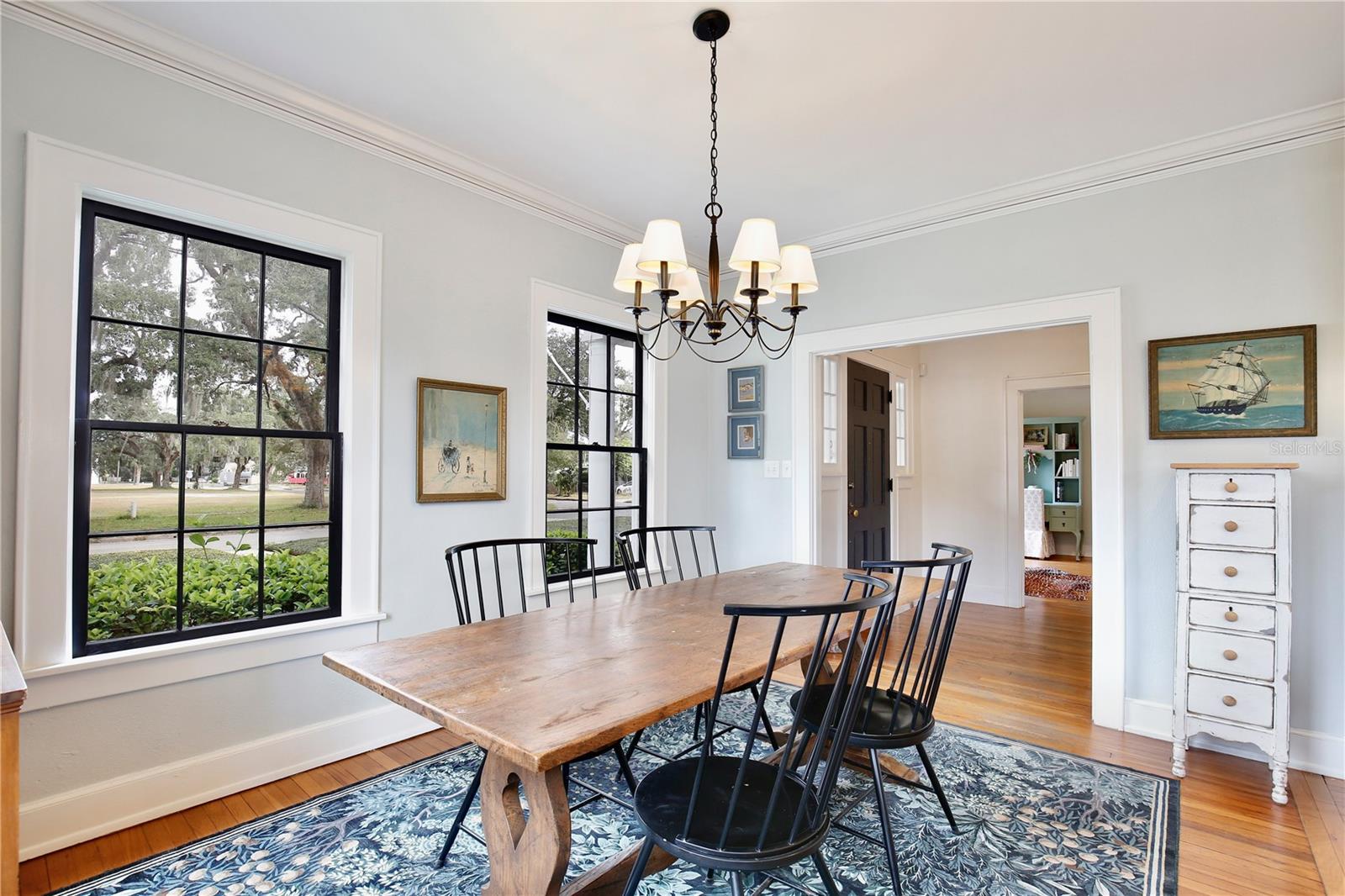 Image 7 of 60 For 918 Palmetto Avenue