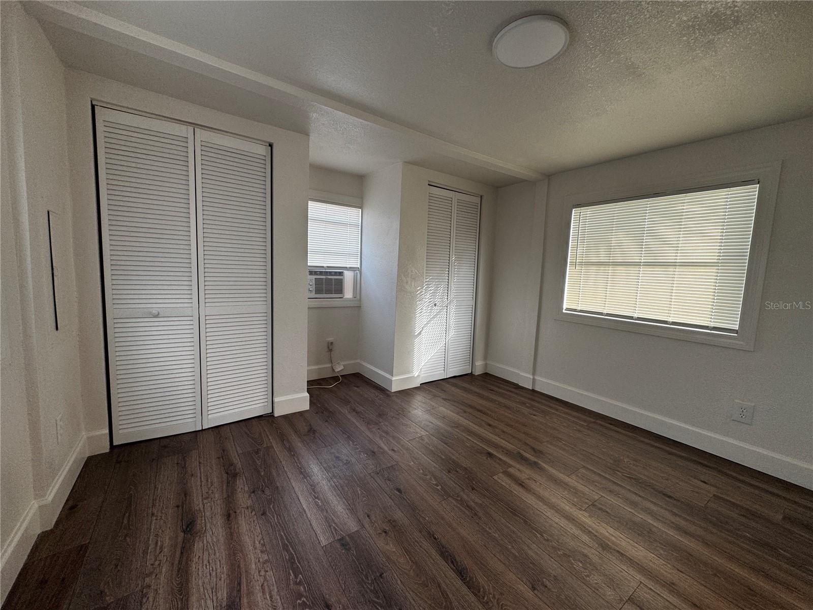 Image 5 of 7 For 102 Laureti Lane