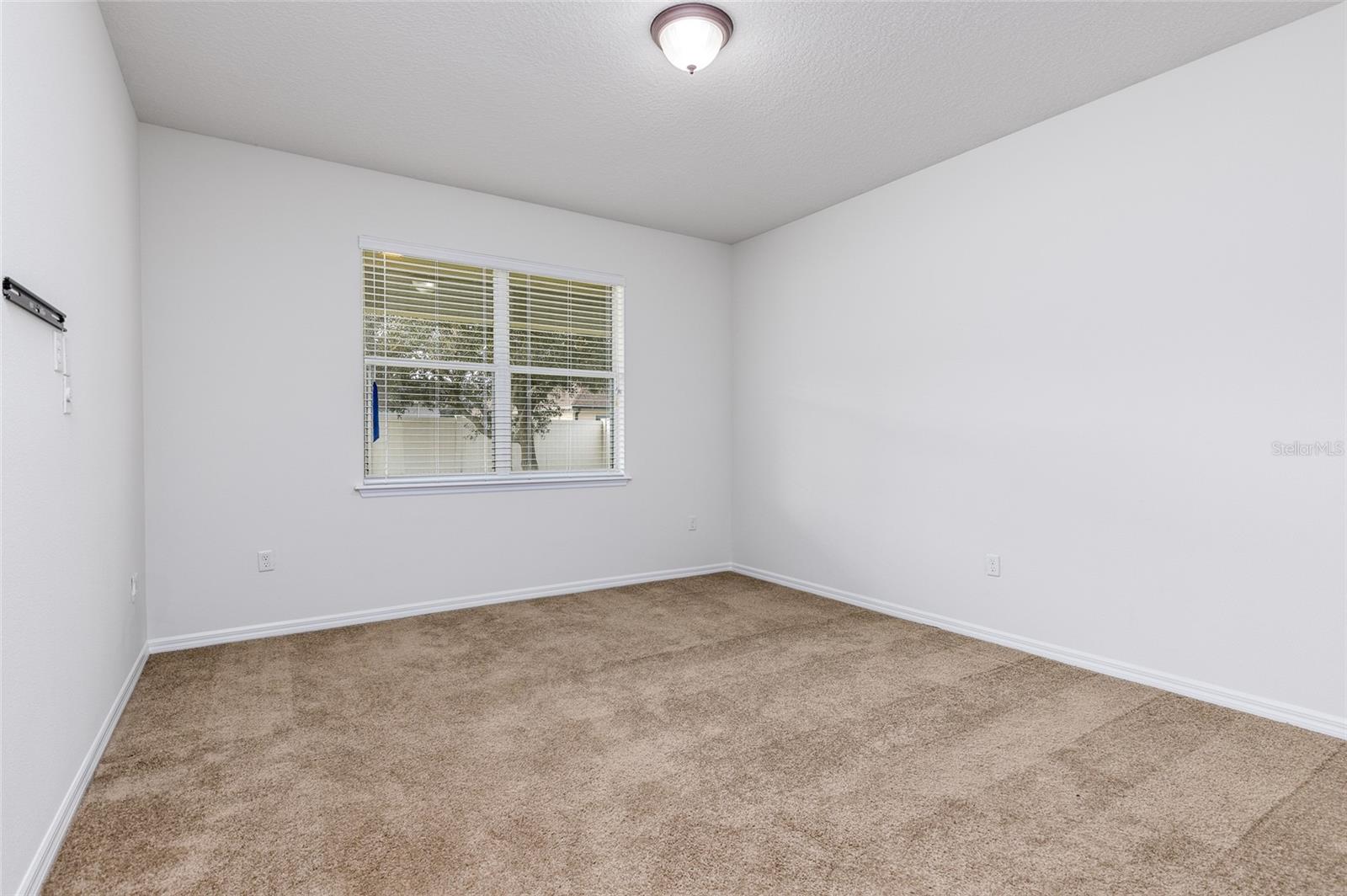 Image 18 of 46 For 161 Galileo Way