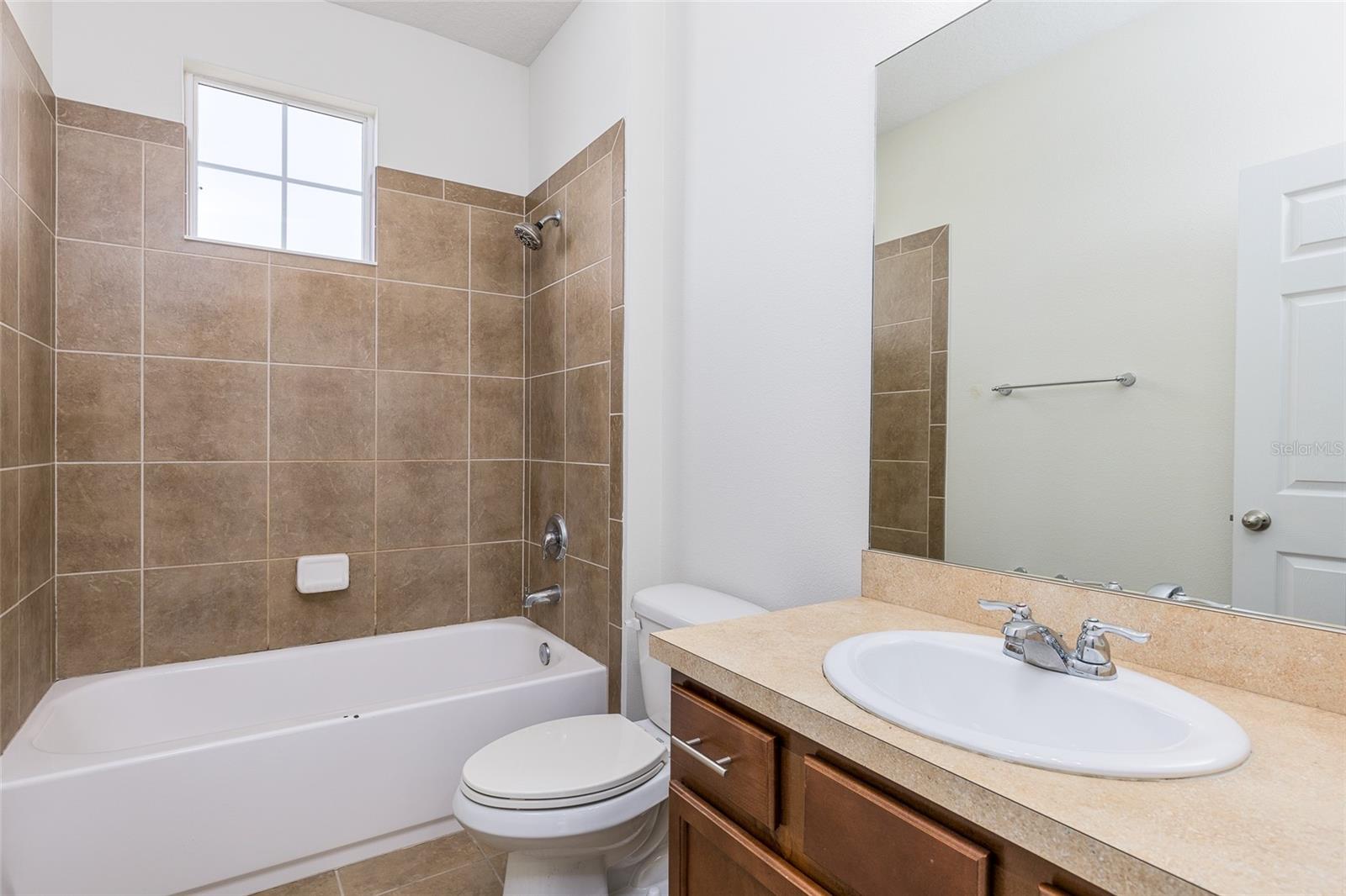 Image 28 of 46 For 161 Galileo Way