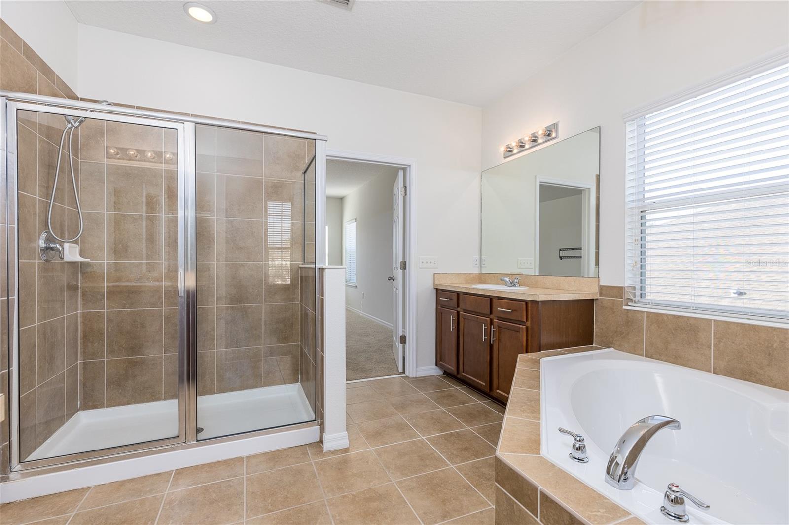 Image 34 of 46 For 161 Galileo Way