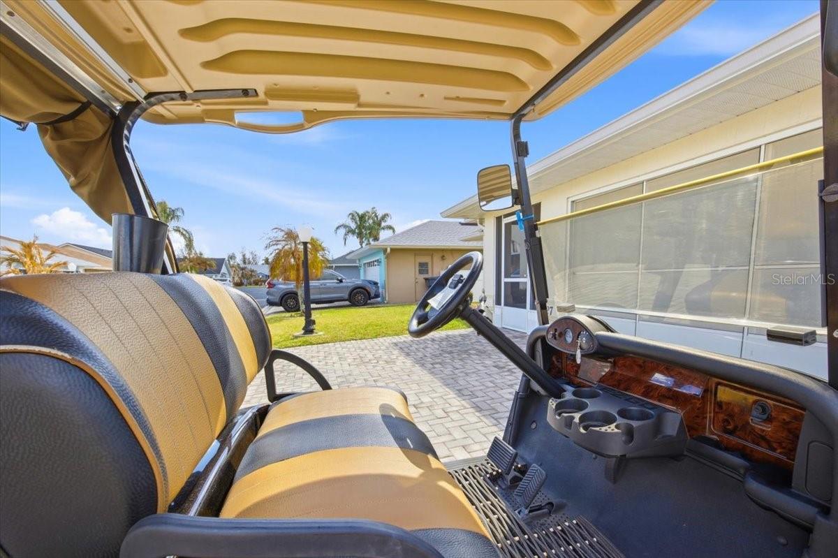 Image 22 of 44 For 627 Watercrest Drive