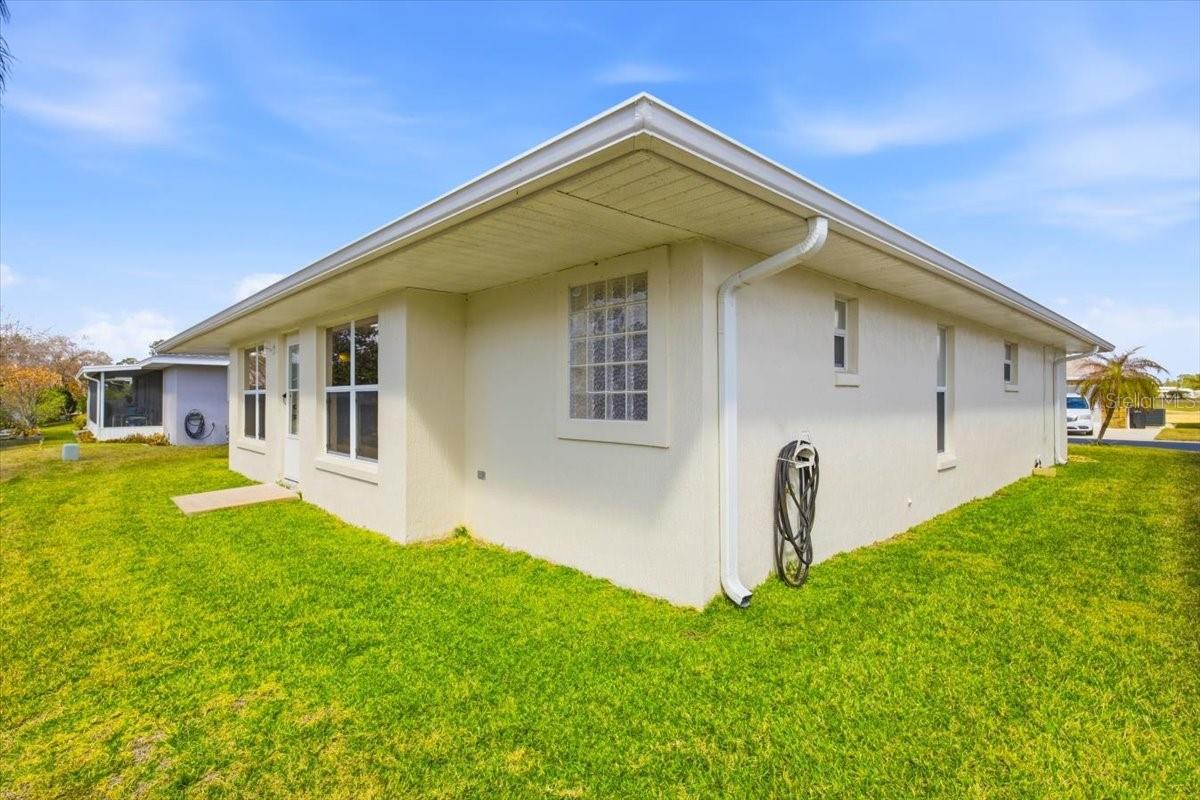 Image 27 of 44 For 627 Watercrest Drive