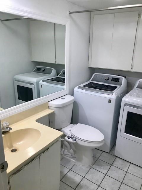 Image 8 of 12 For 5395 Elm Court 305