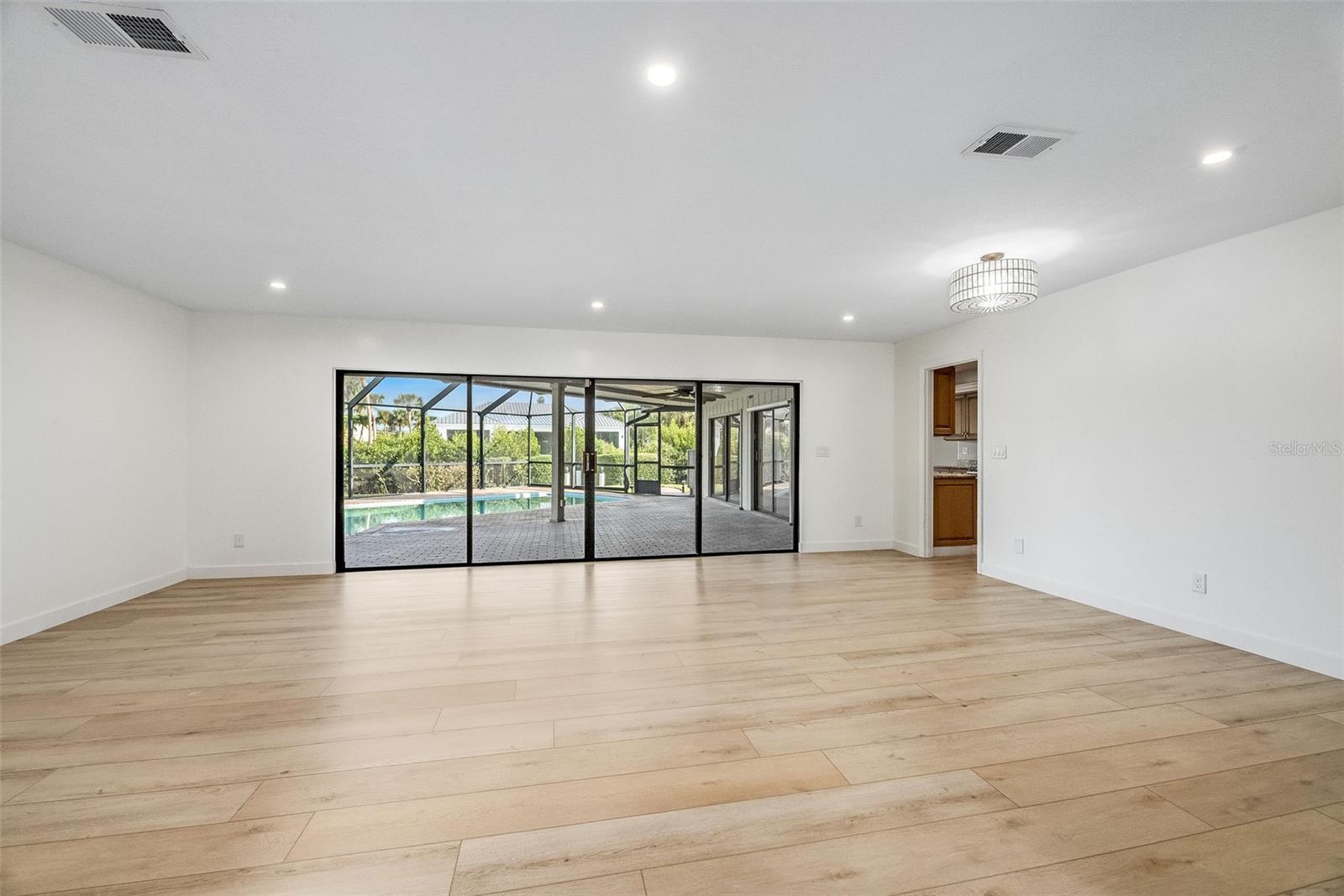 Image 26 of 47 For 5 Cache Cay Drive