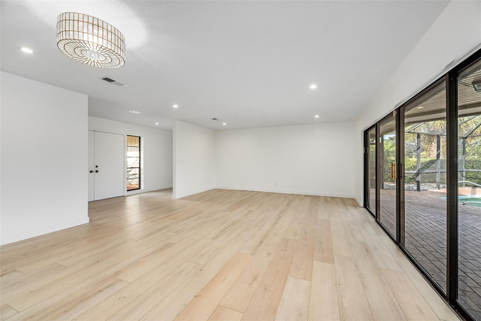 Image 28 of 47 For 5 Cache Cay Drive